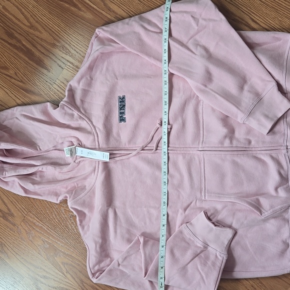 PINK Victoria's Secret Dog Graphic Hoodie and Sweatpants - Picture 6 of 16